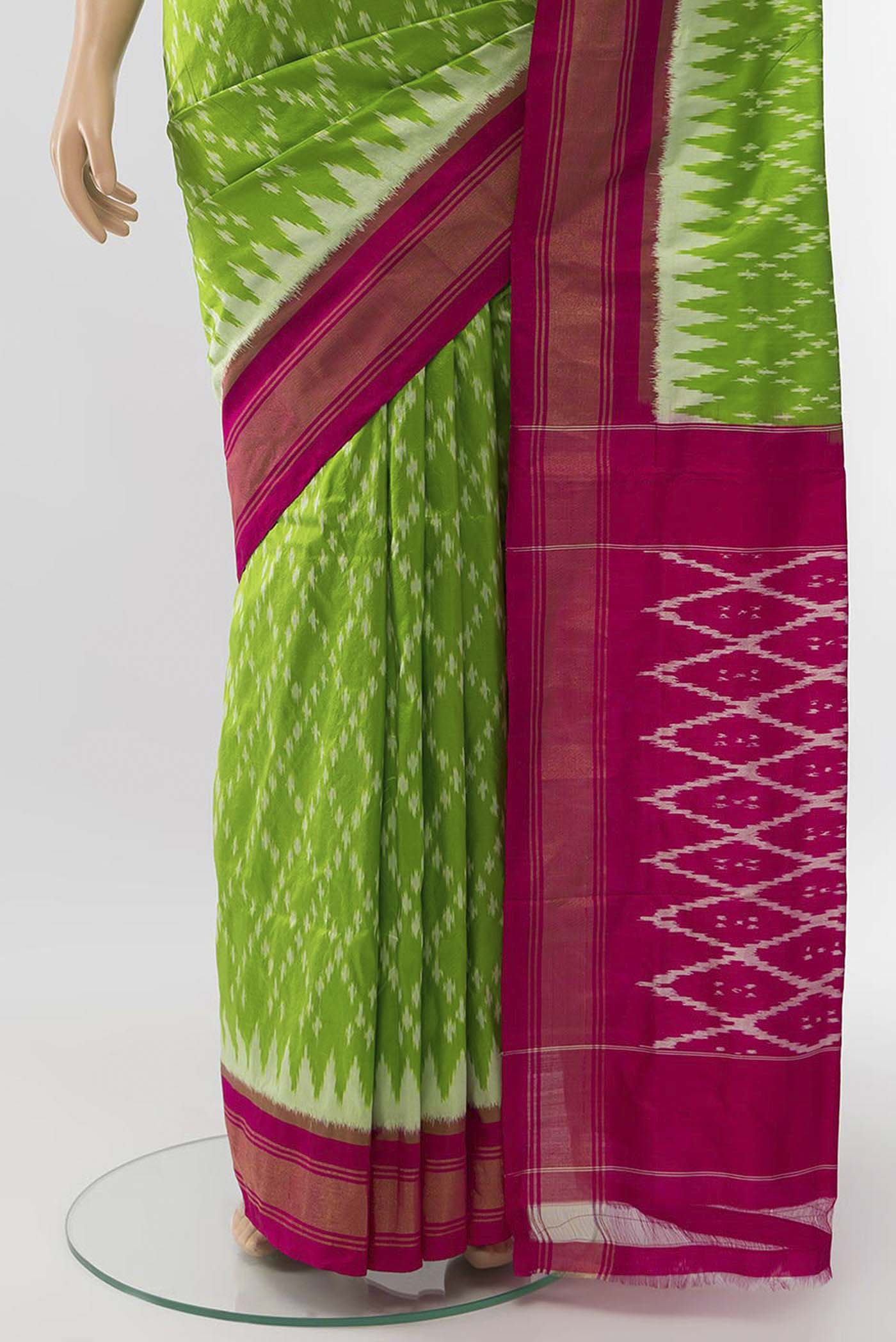 pleats pallu