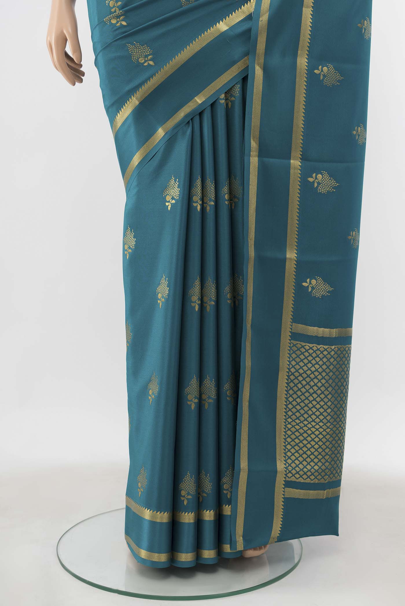 pleats pallu