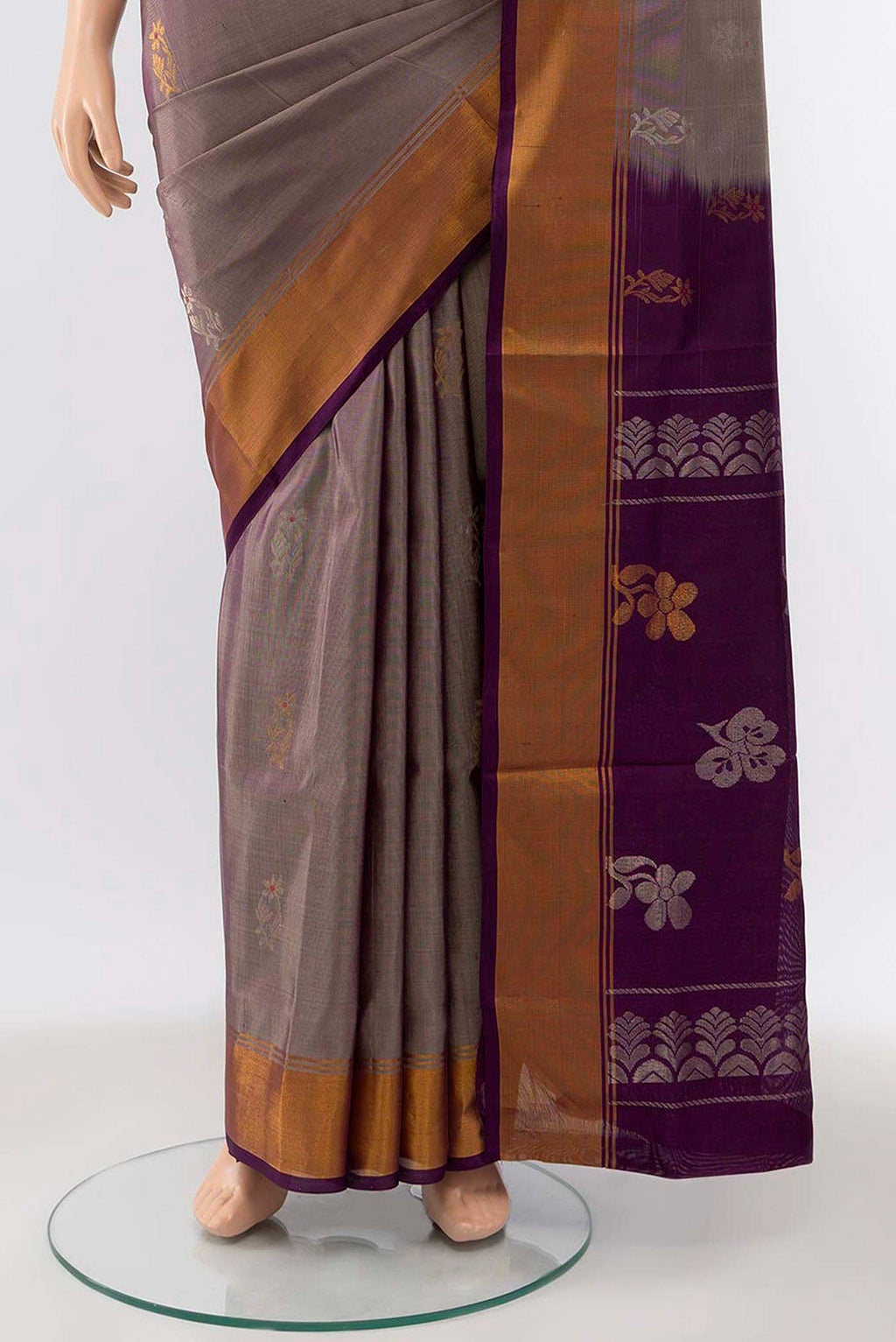 pleats pallu