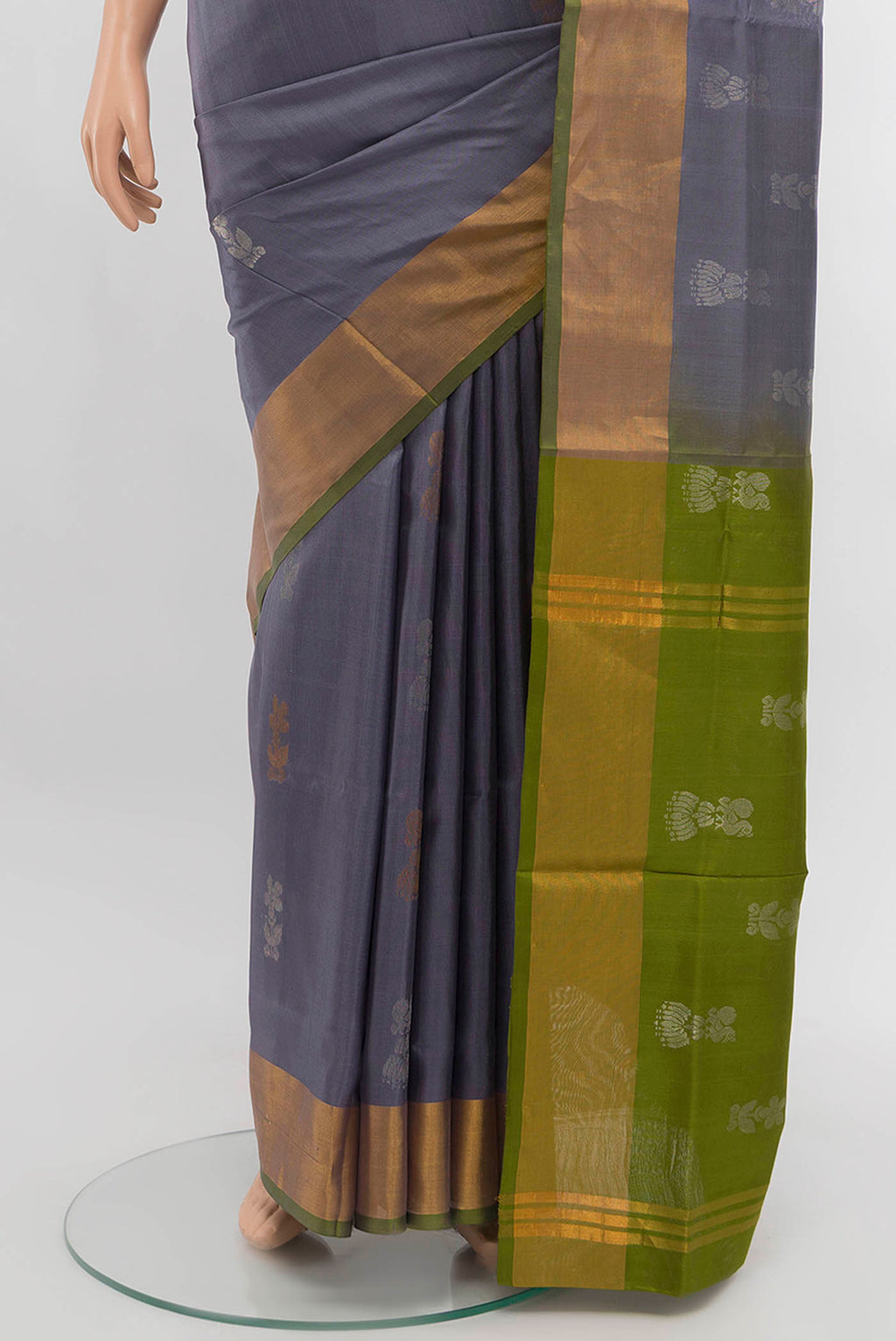 pleats pallu