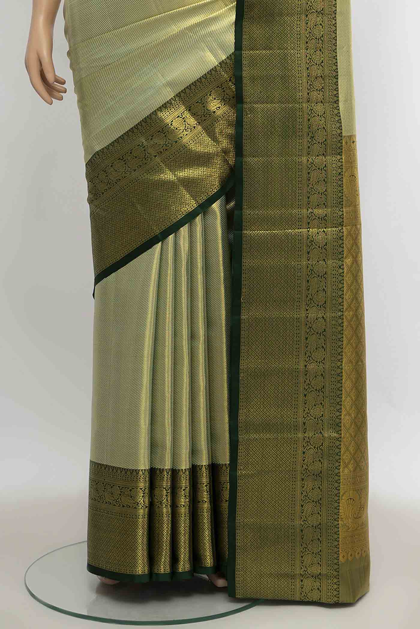 pleats pallu