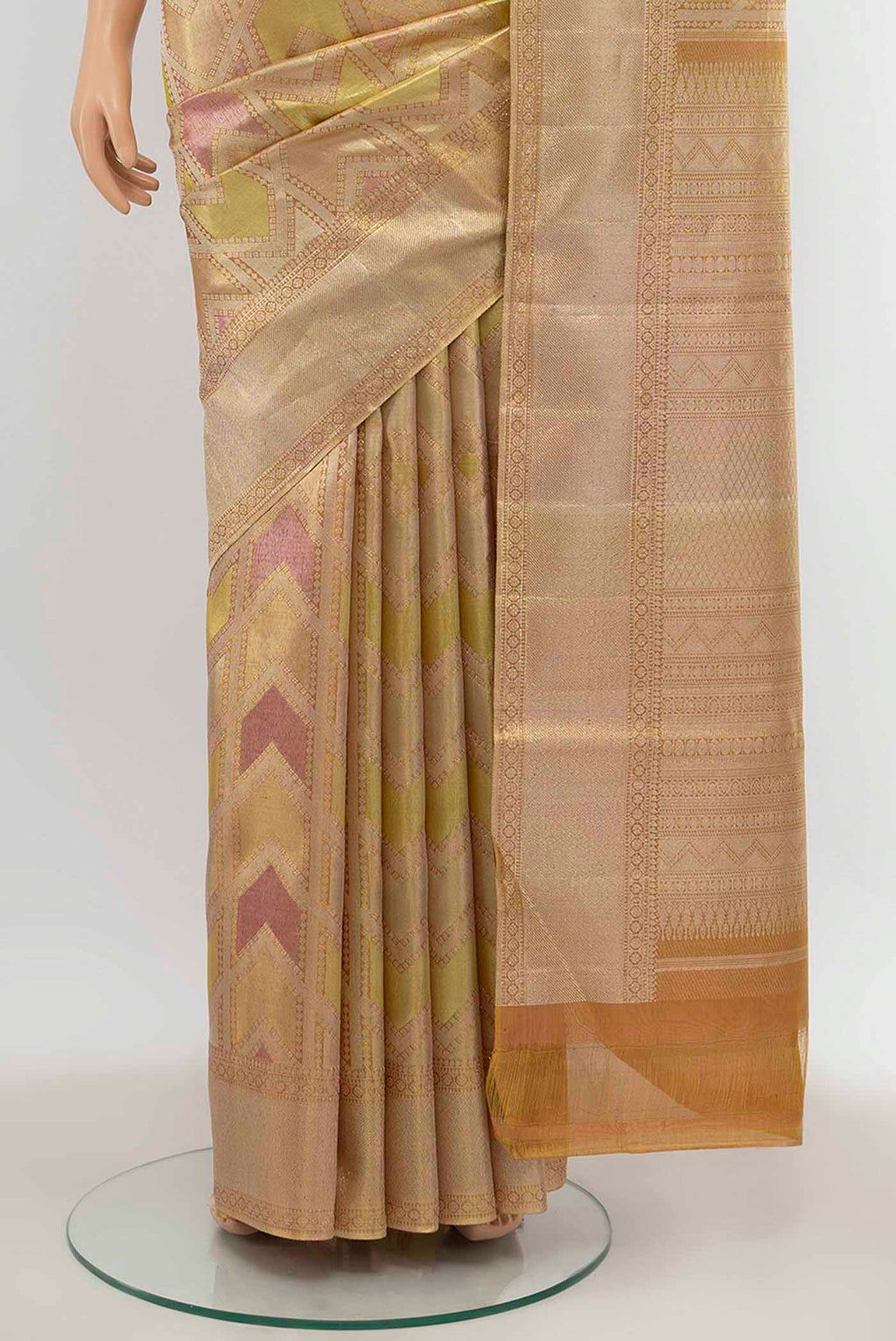 pleats pallu
