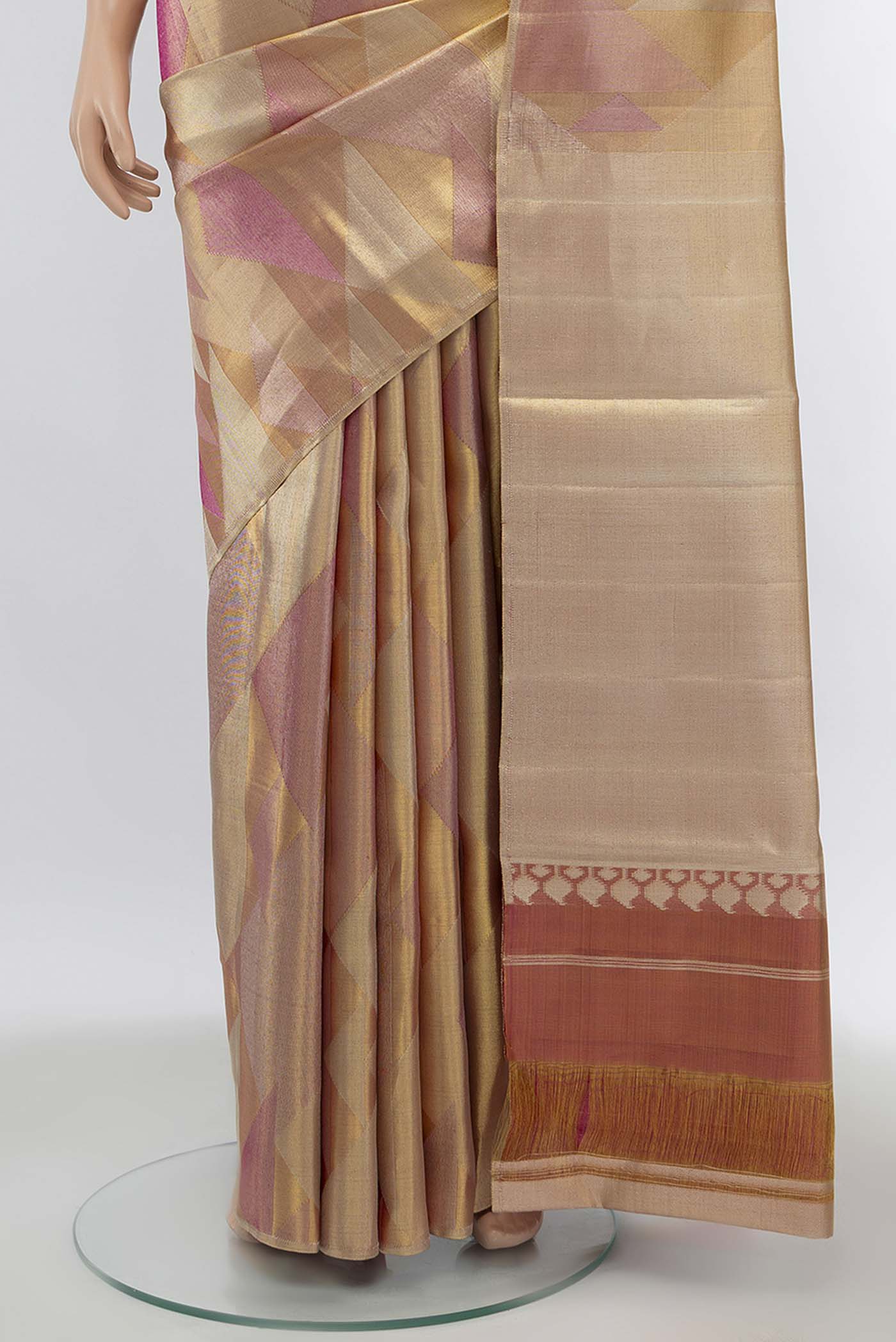 pleats pallu