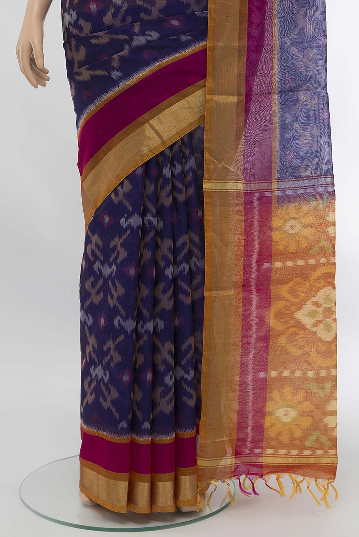 pleats pallu
