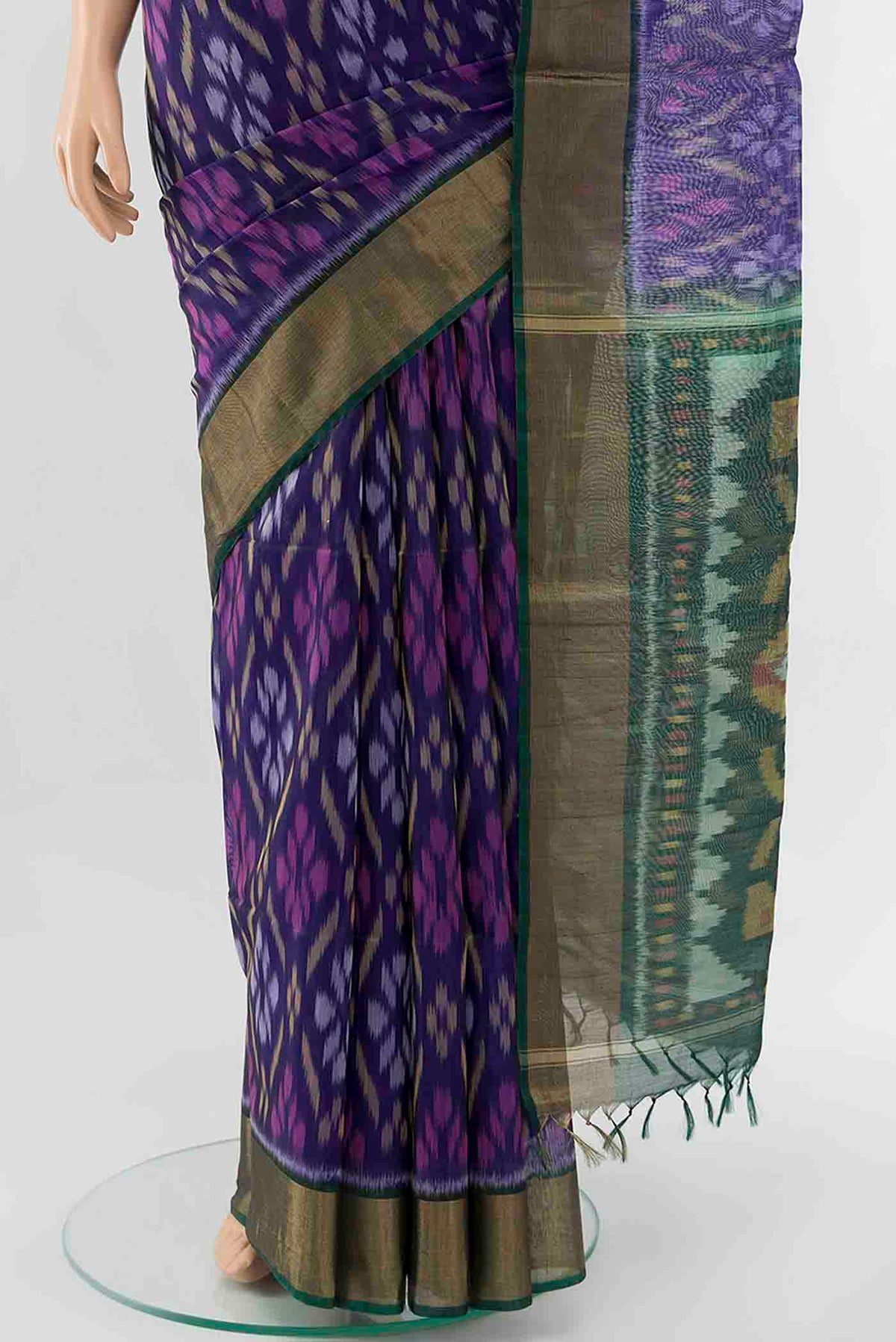 Pleats and pallu of Blue Kora Cotton Saree with Ikat Print on the body and Fancy Border