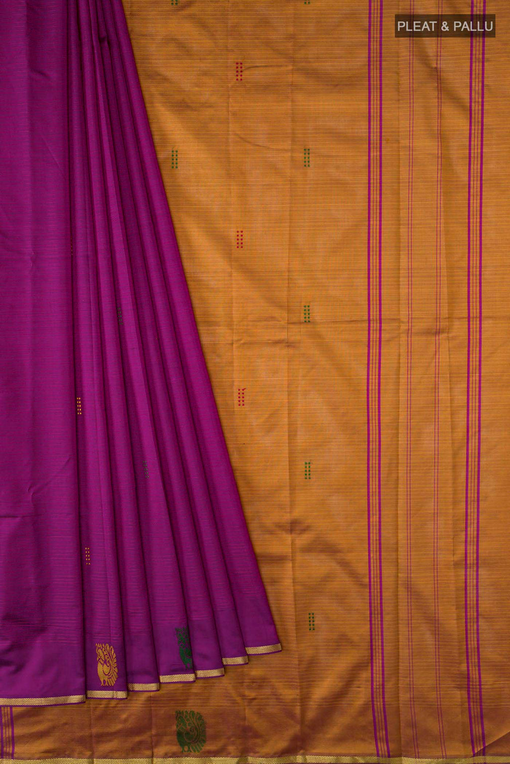 pleats pallu