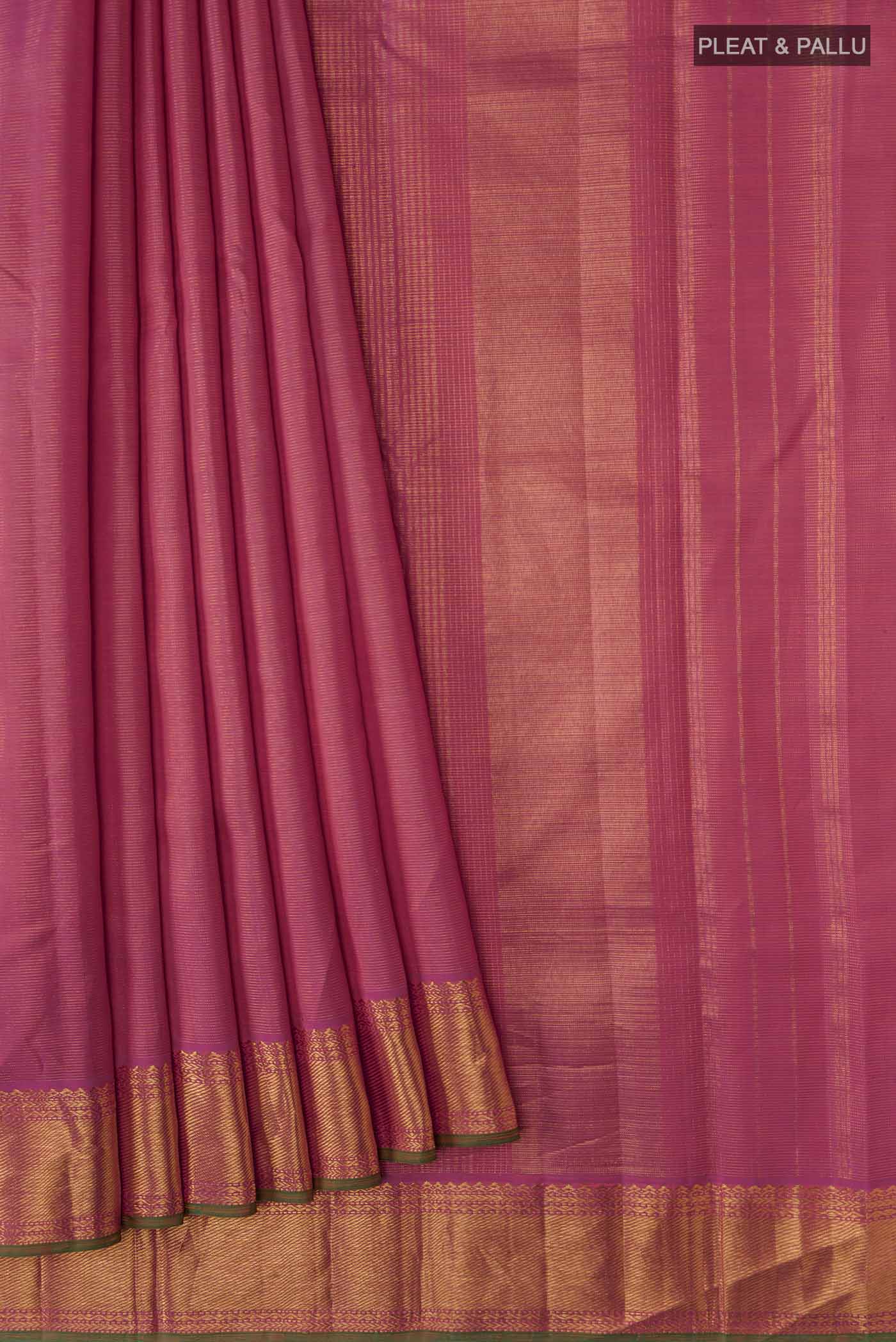 pleats pallu
