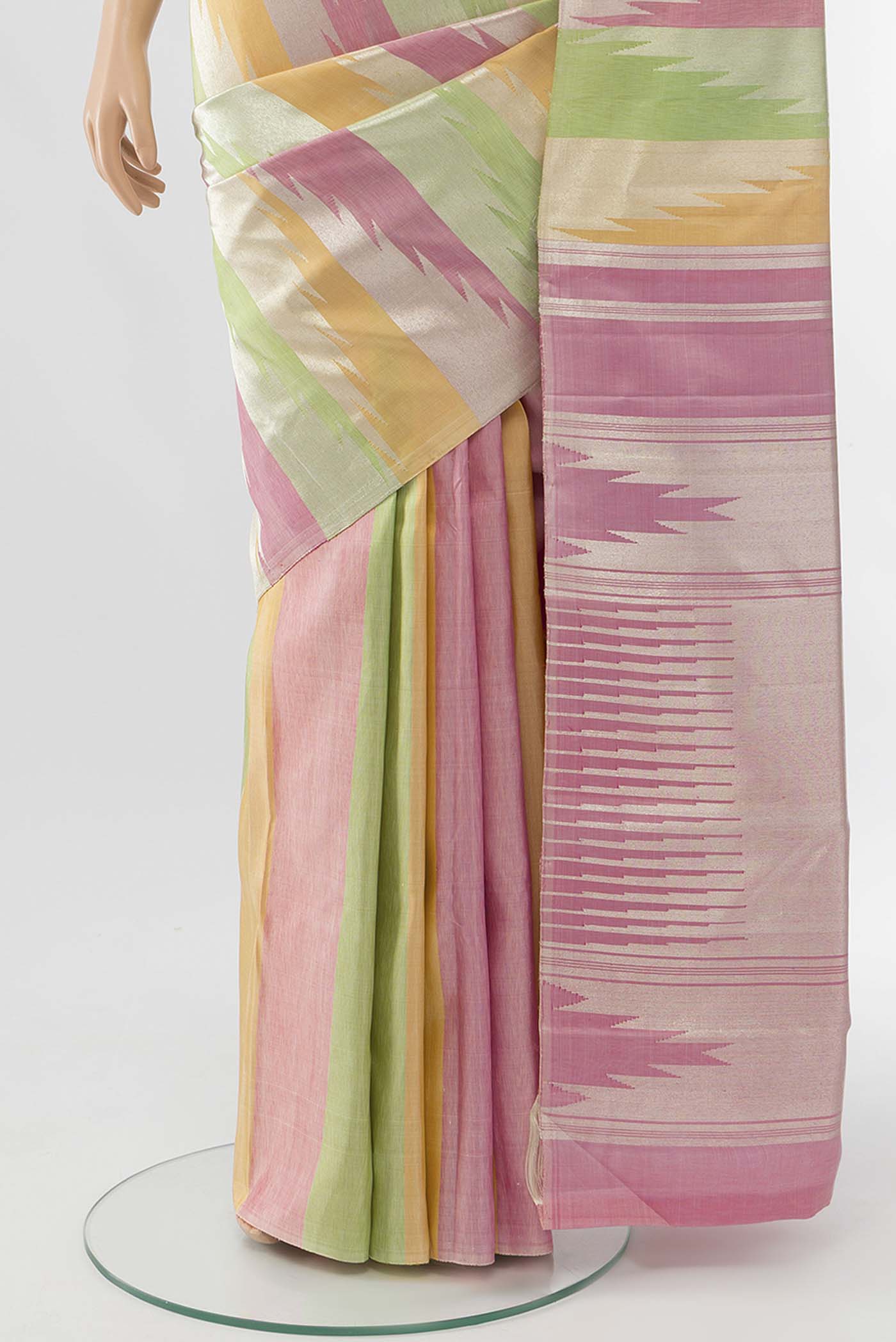 pleats pallu