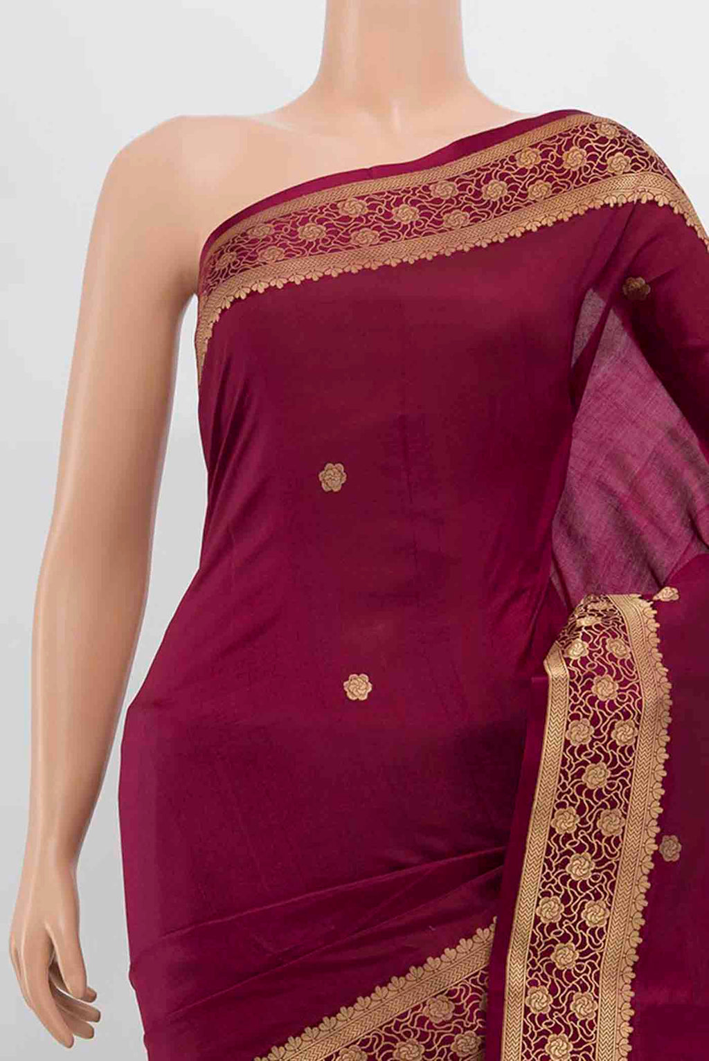 Border image of Maroon Banarasi Katan Silk Saree with Zari Butta on the body and Silk Border