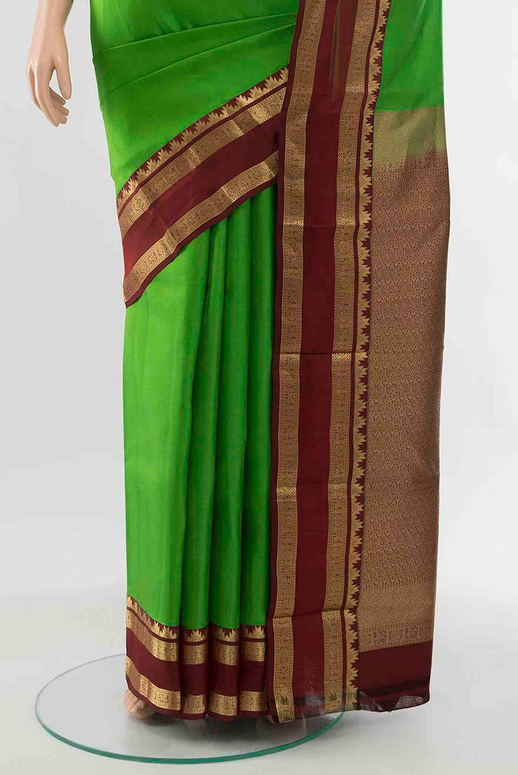 pleats pallu