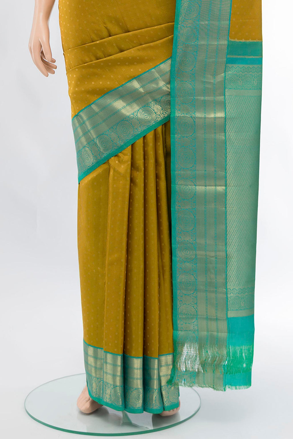 pleats pallu