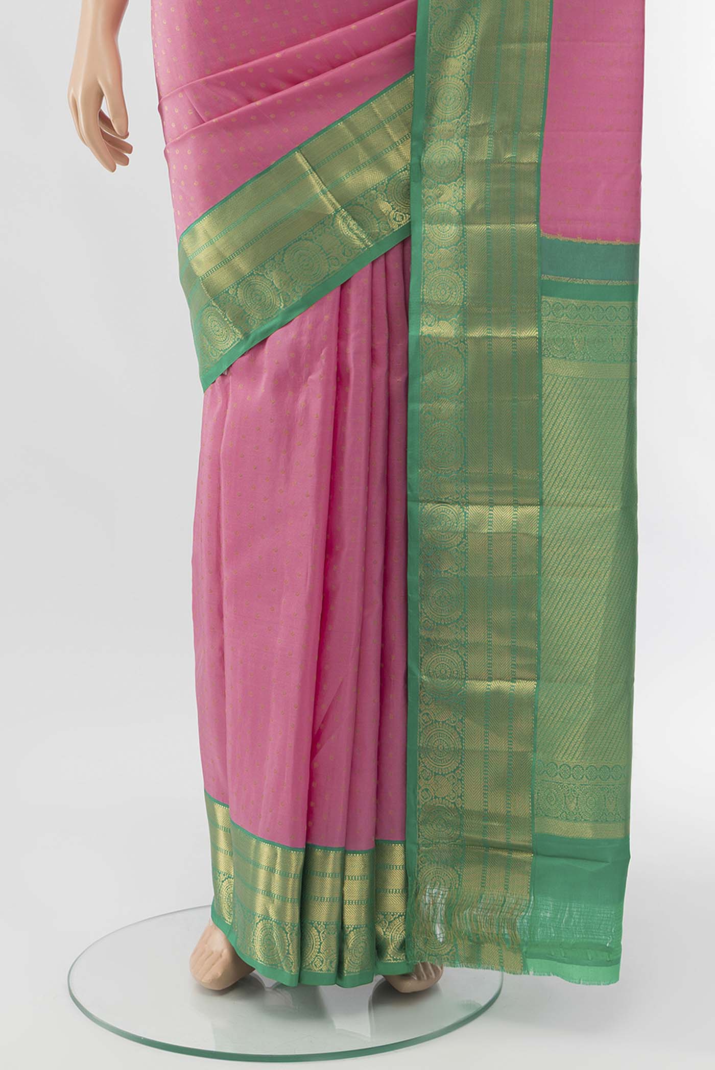 pleats pallu