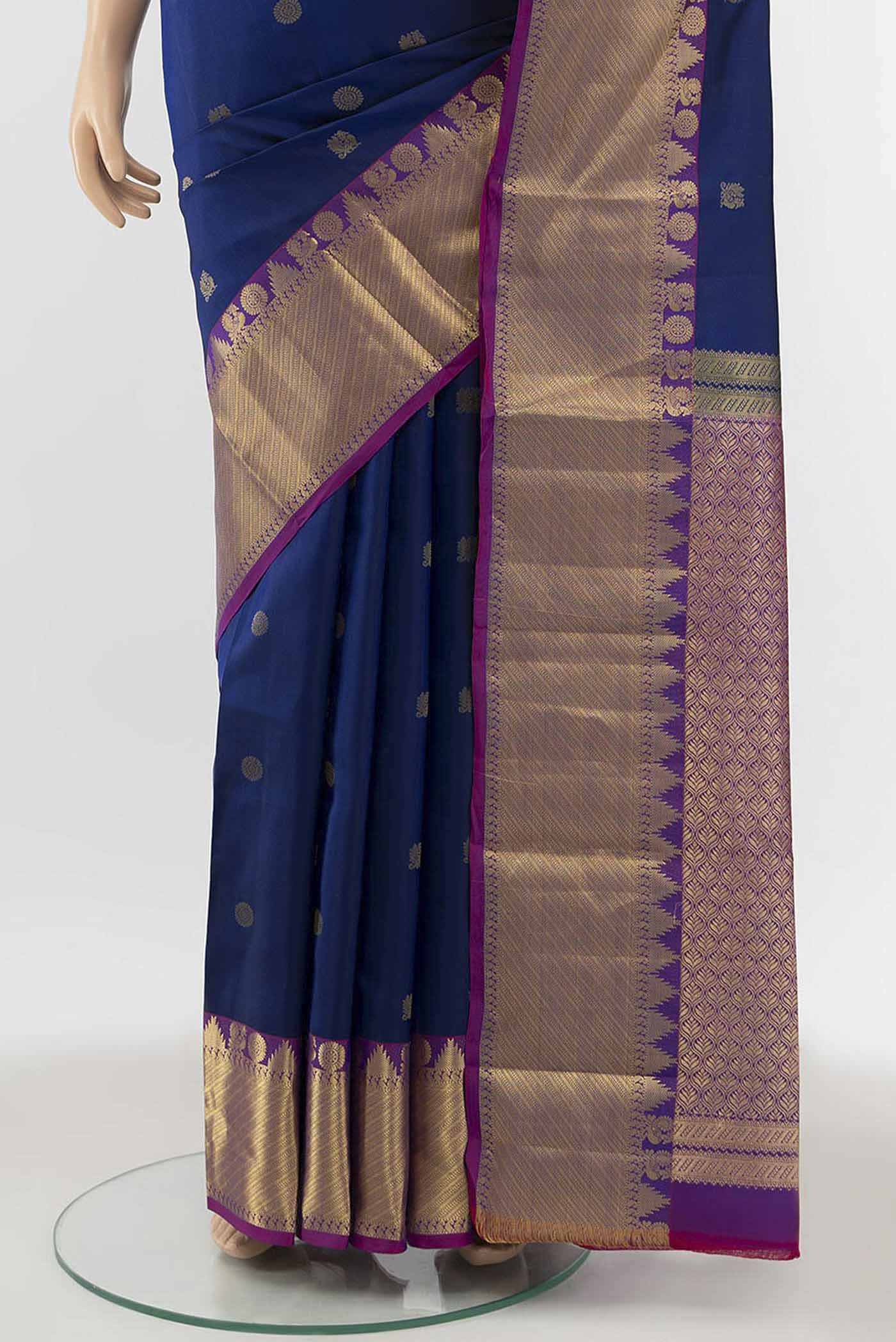 pleats pallu