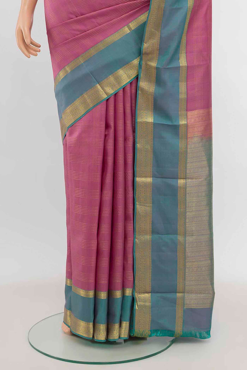 pleats pallu