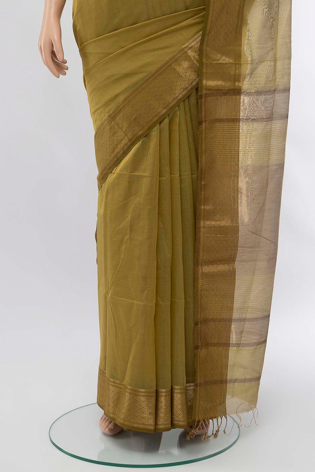 pleats pallu