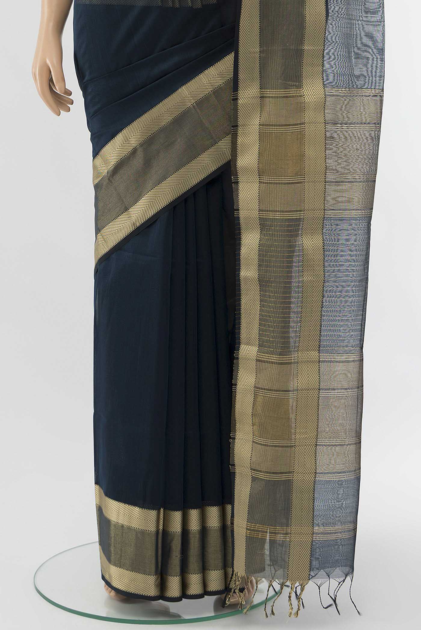 pleats pallu