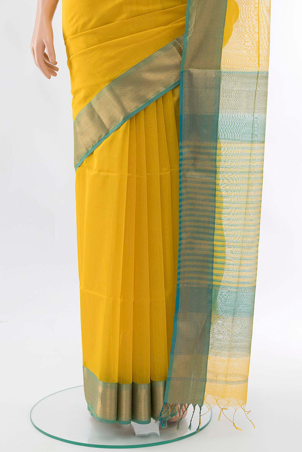 pleats pallu