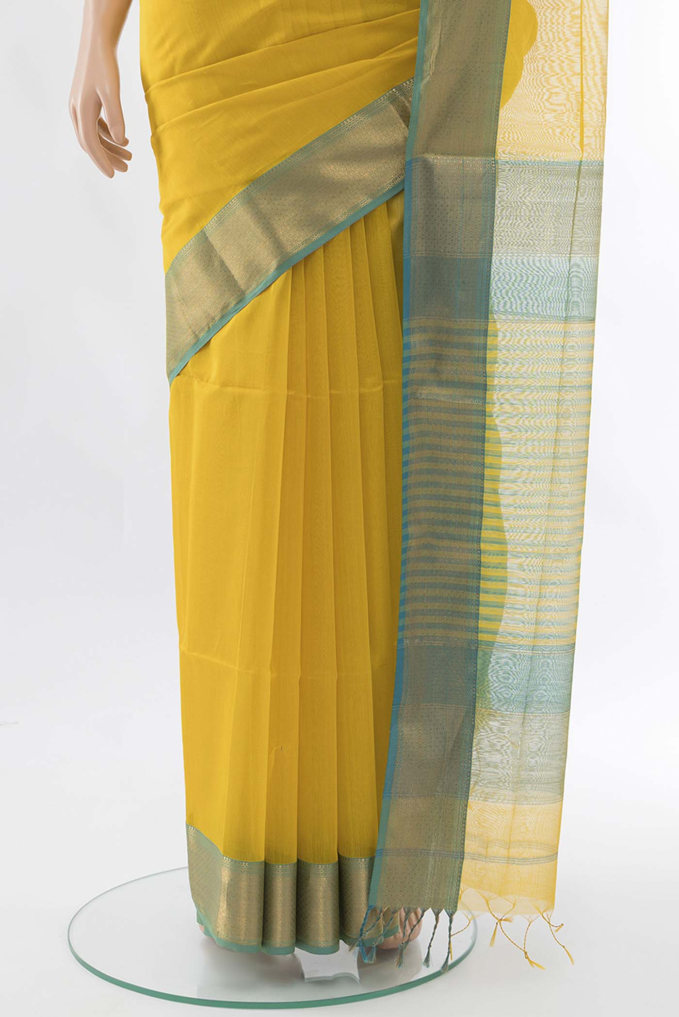 pleats pallu