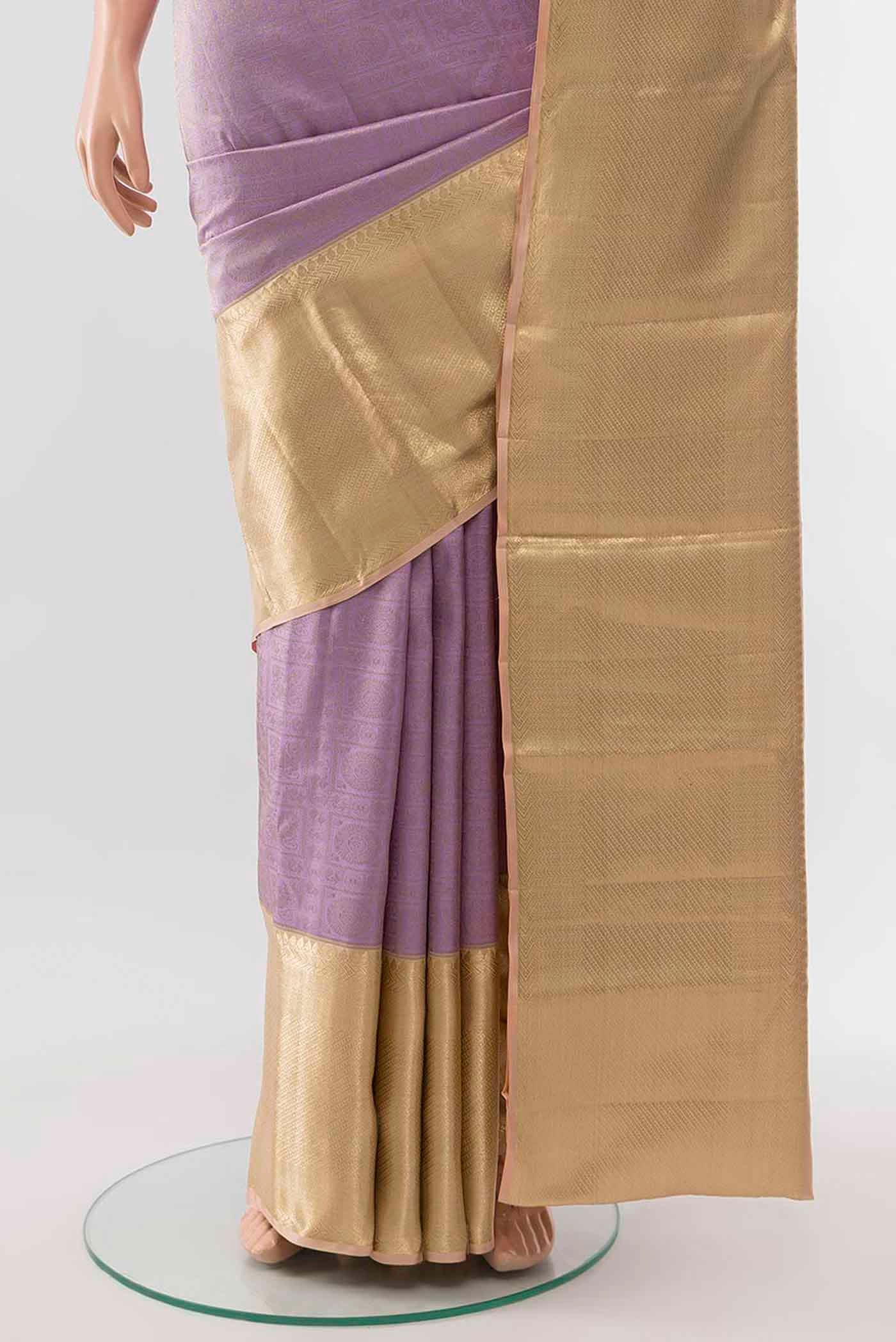 pleats pallu