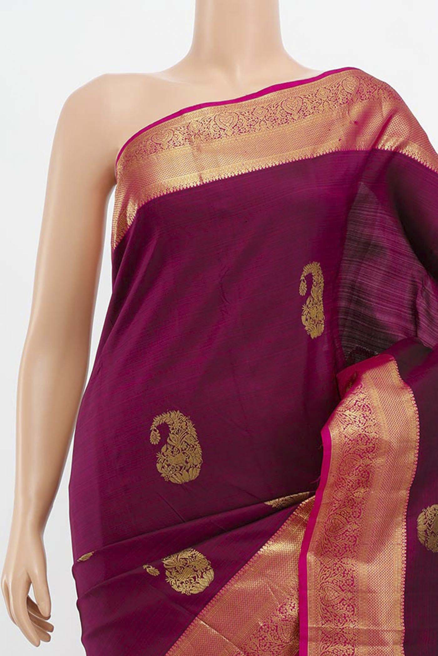 Border image of Magenta Kanchipuram Silk Saree with Zari Butta on the body and Silk Border. 