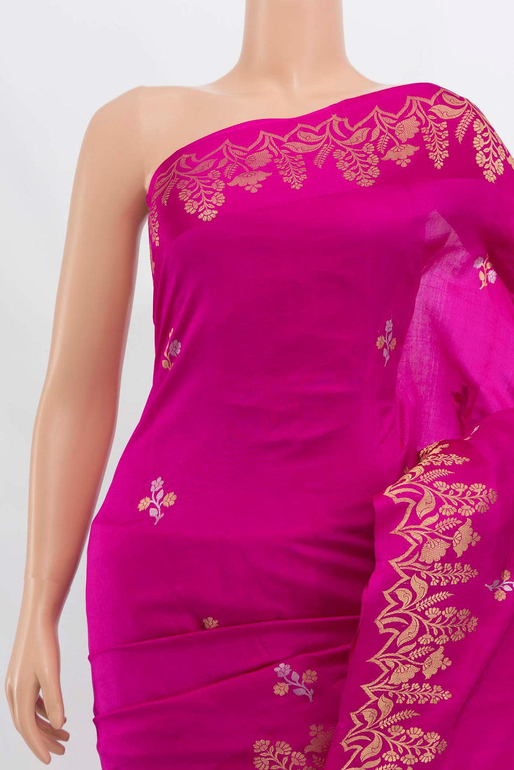Border image of Magenta Banarasi Katan Silk Saree with Zari Butta on the body and Zari Border. 