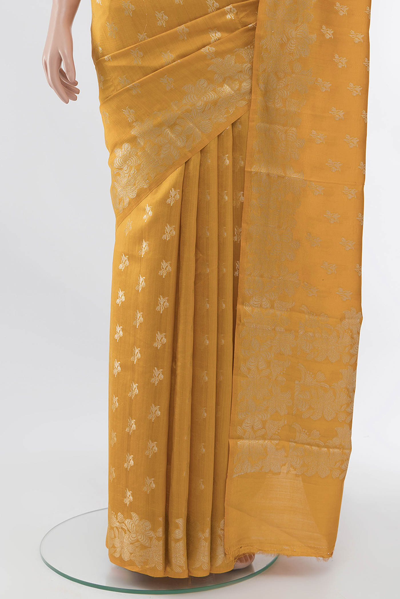 pleats pallu