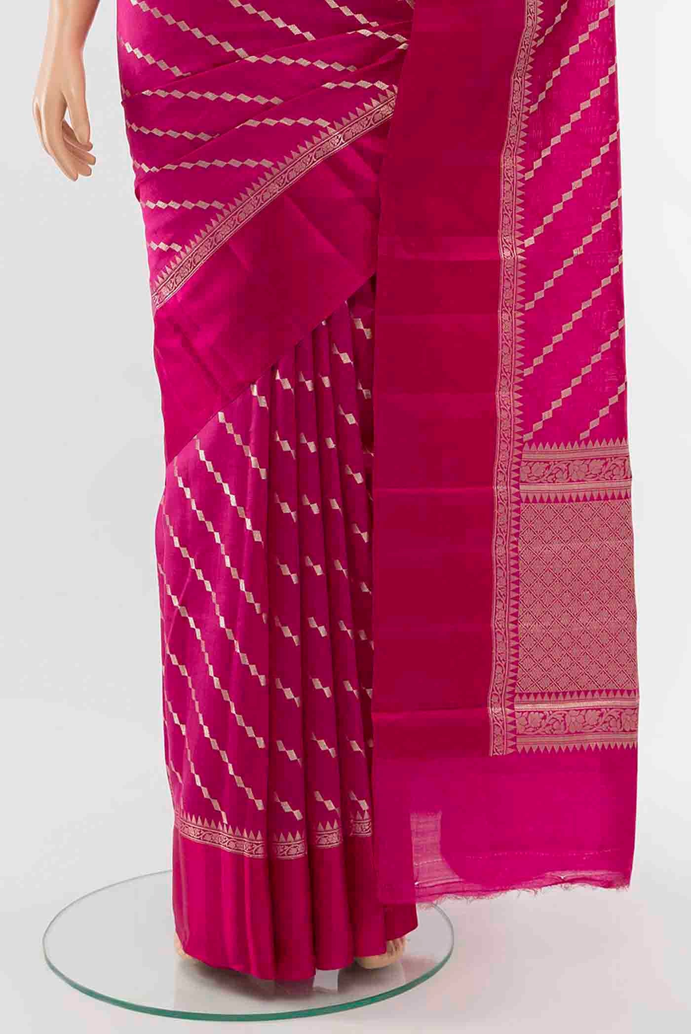 pleats pallu