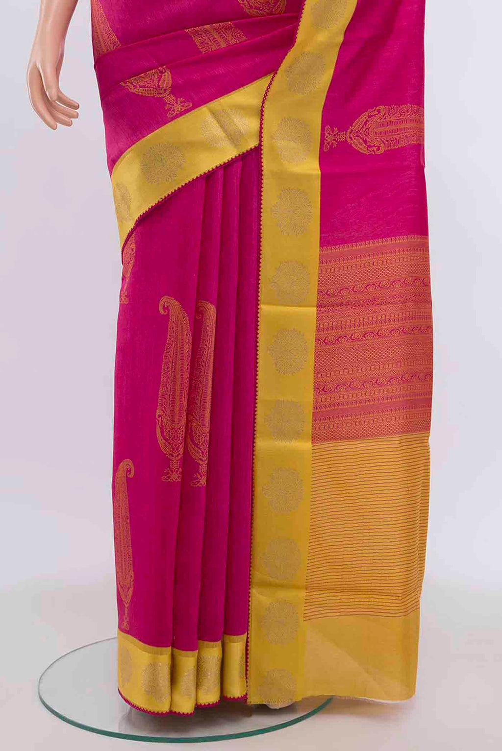 pleats pallu