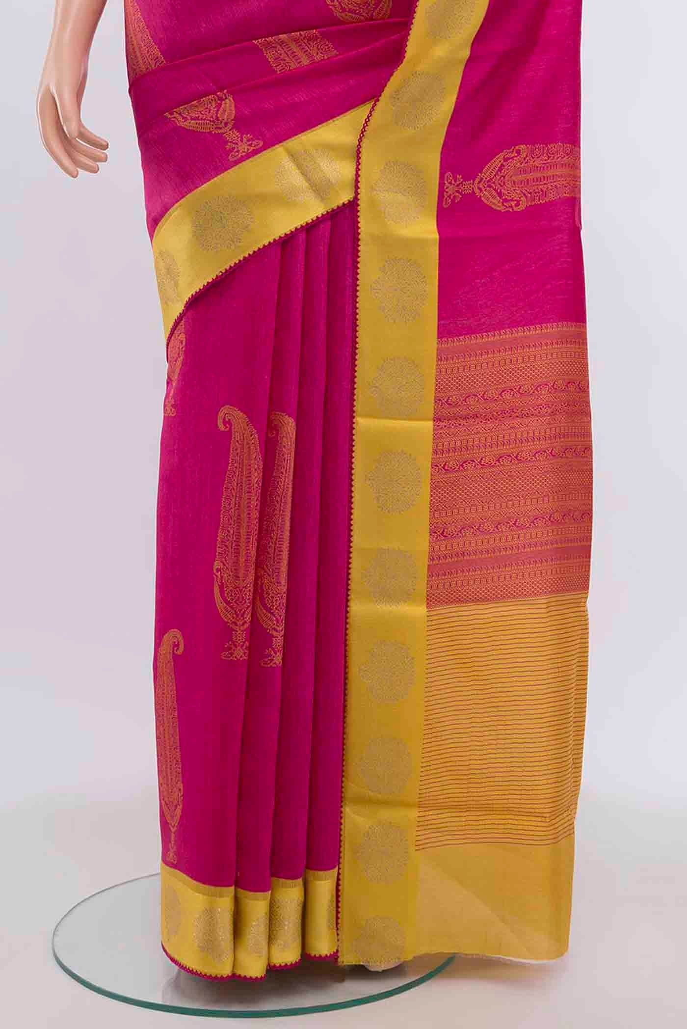 pleats pallu