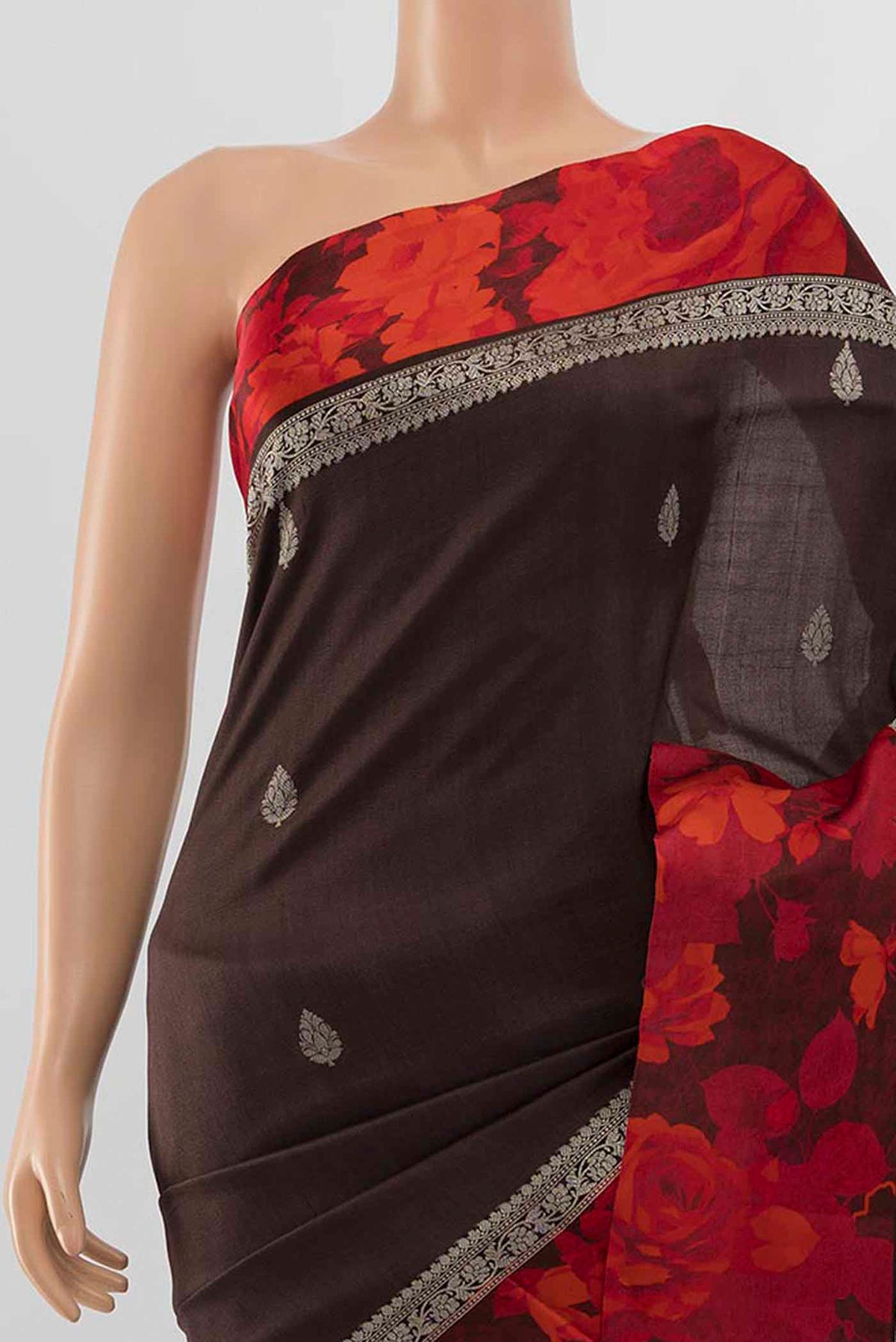 Border image of Coffee Brown Bhagalpuri Tussar Silk Saree with Zari Butta on the body and Fancy Border