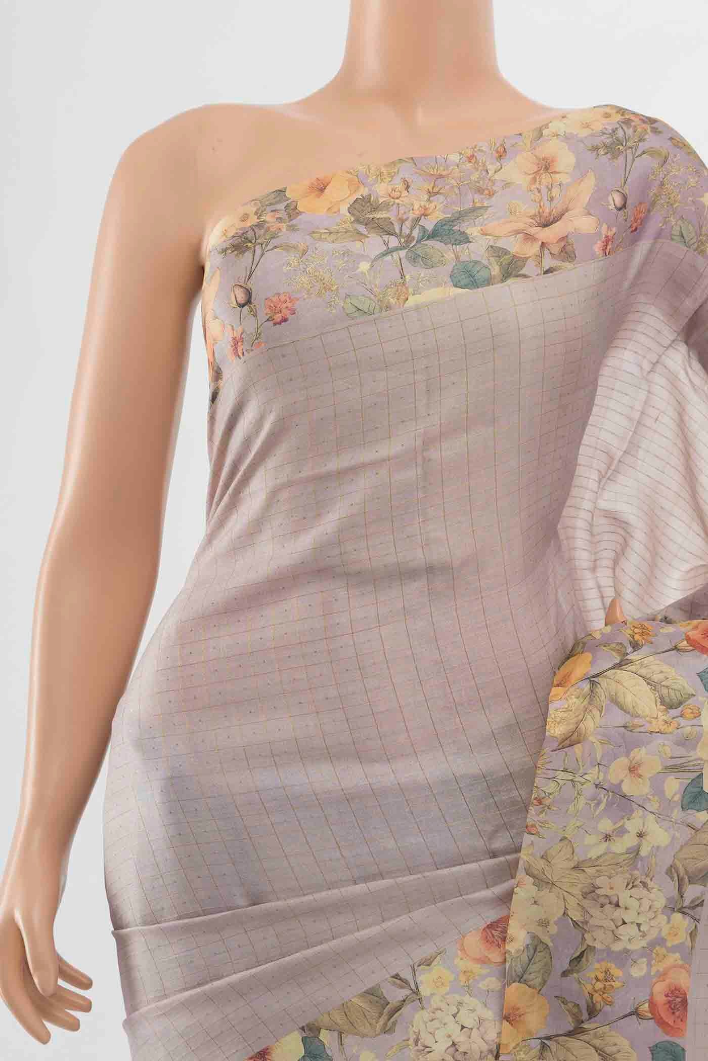 Border image of Lavender Tussar Silk Saree with Floral Print on the body and Thread Border