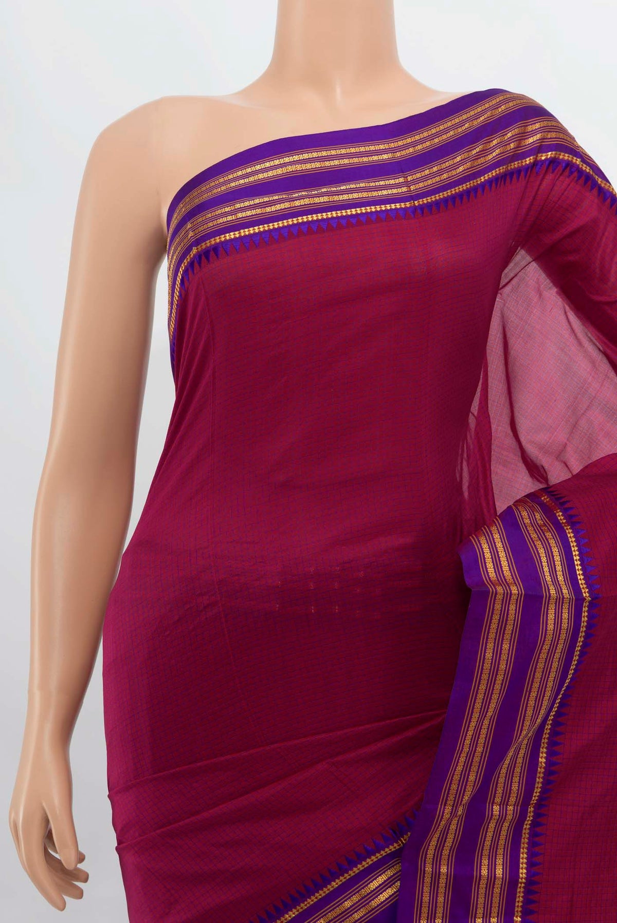 Border image of Maroon Narayanpet Silk Saree with Zari Butta on the body and Silk Border. 