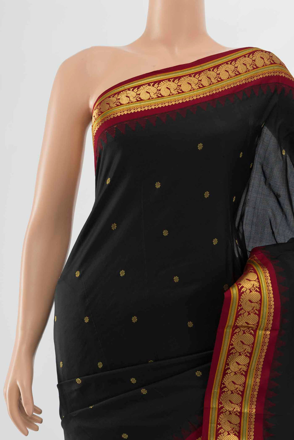 Border image of Black Bangalore Silk - kadyal Saree with Zari Butta on the body and Silk Border