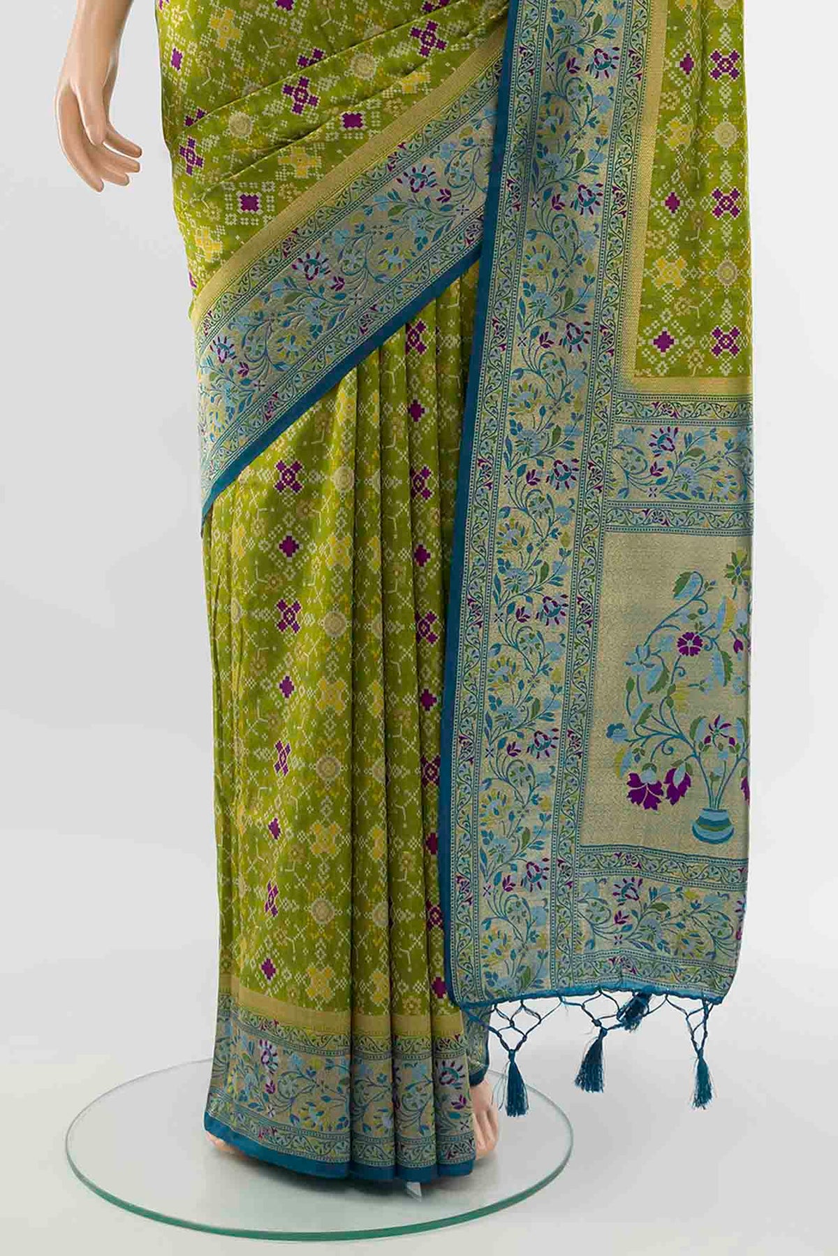 pleats pallu