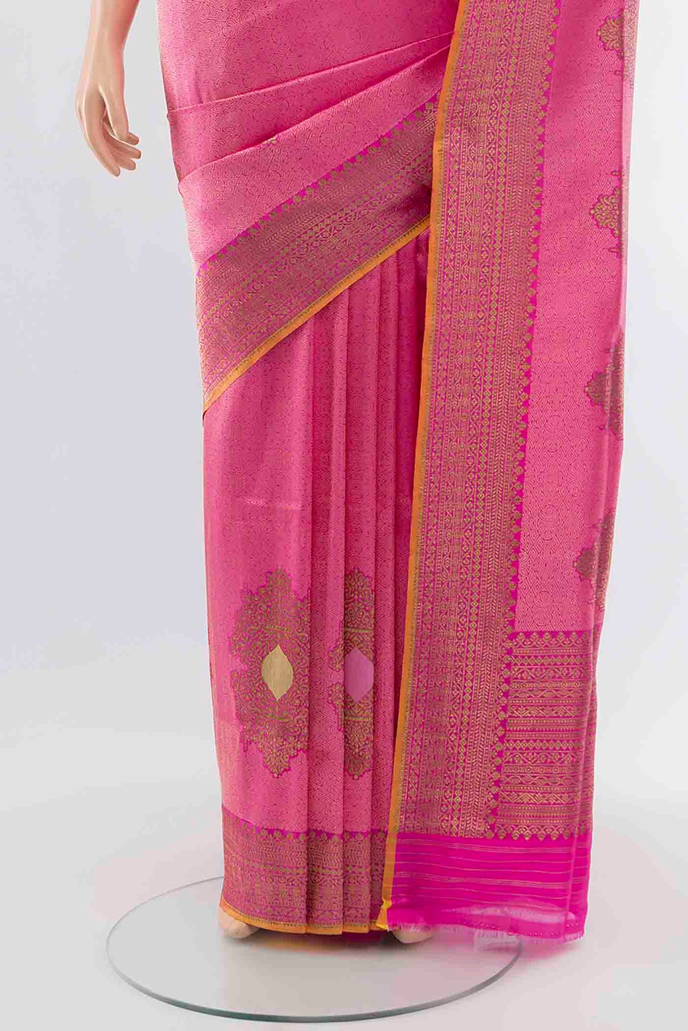 pleats pallu