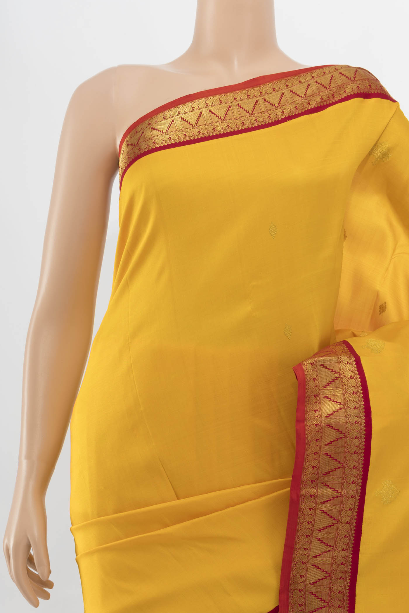 Border image of Pure Silk Pure Zari Yellow Kanjivaram Saree with Zari Butta on the body and Silk Border. 