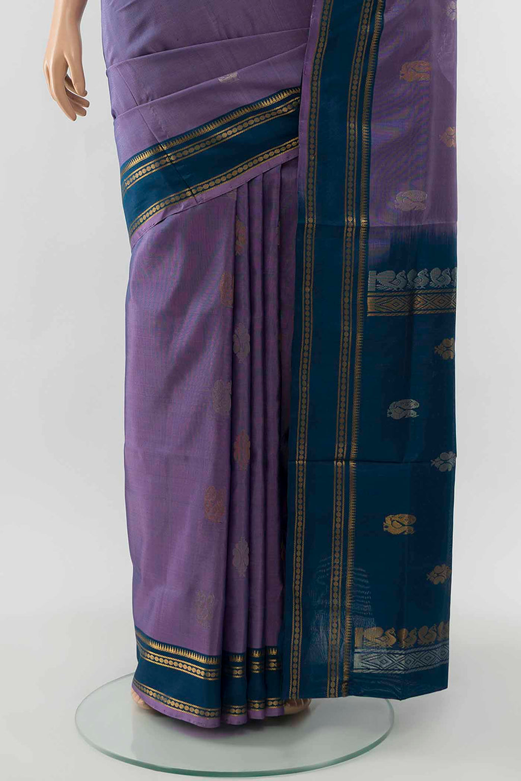 pleats pallu