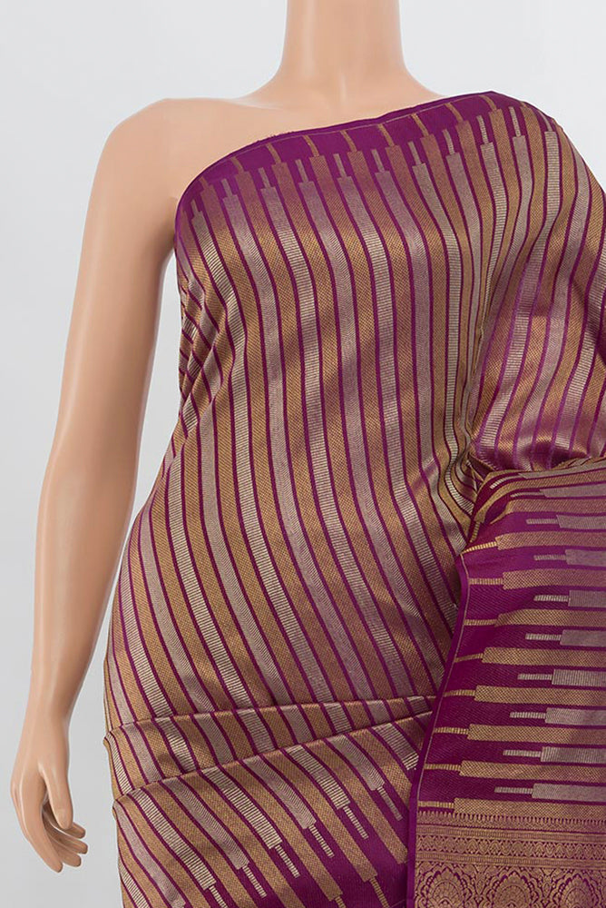 Border image of Pure Silk Pure Zari Purple Kanchipuram Saree with Zari Butta on the body and Silk Border. 