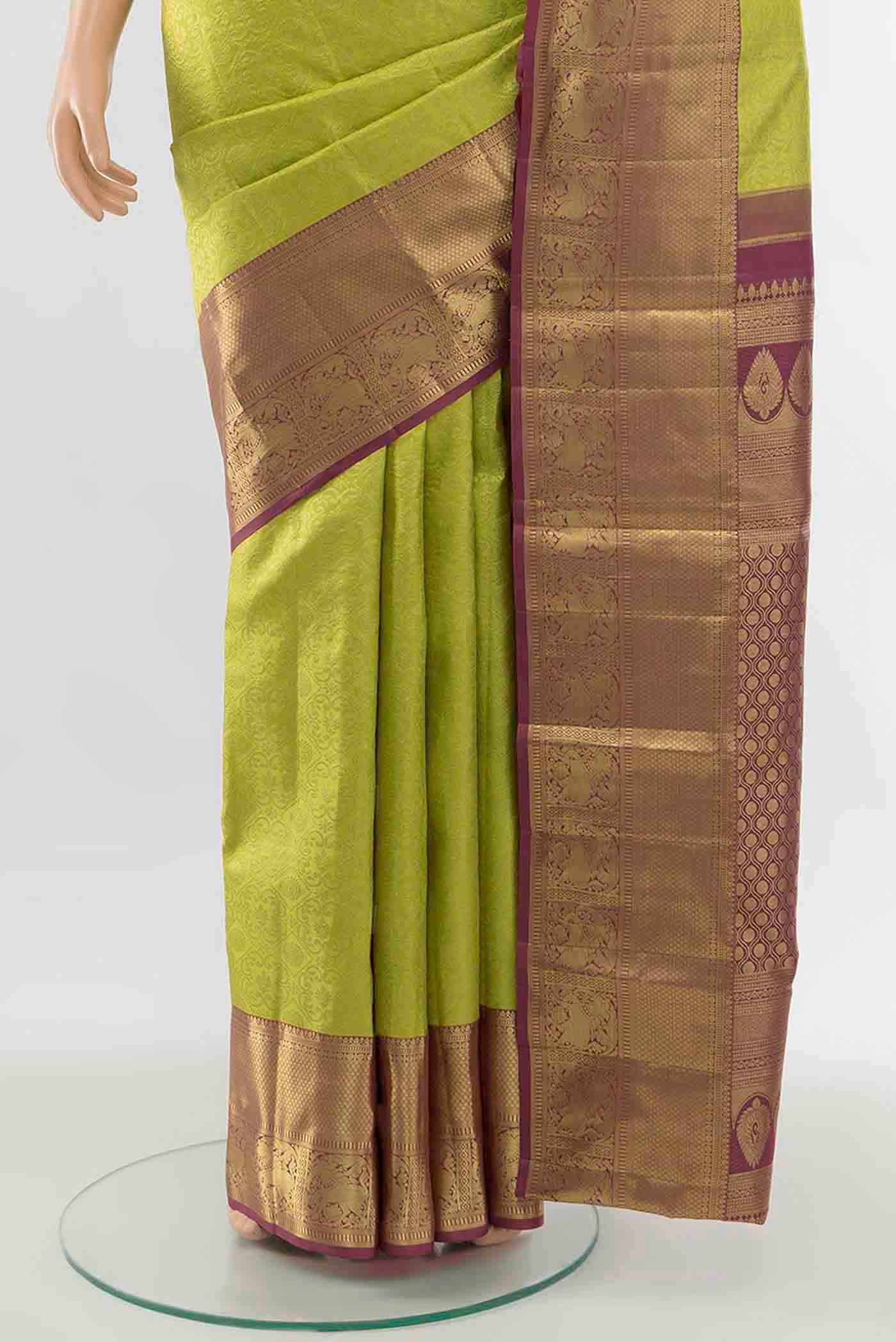 pleats pallu