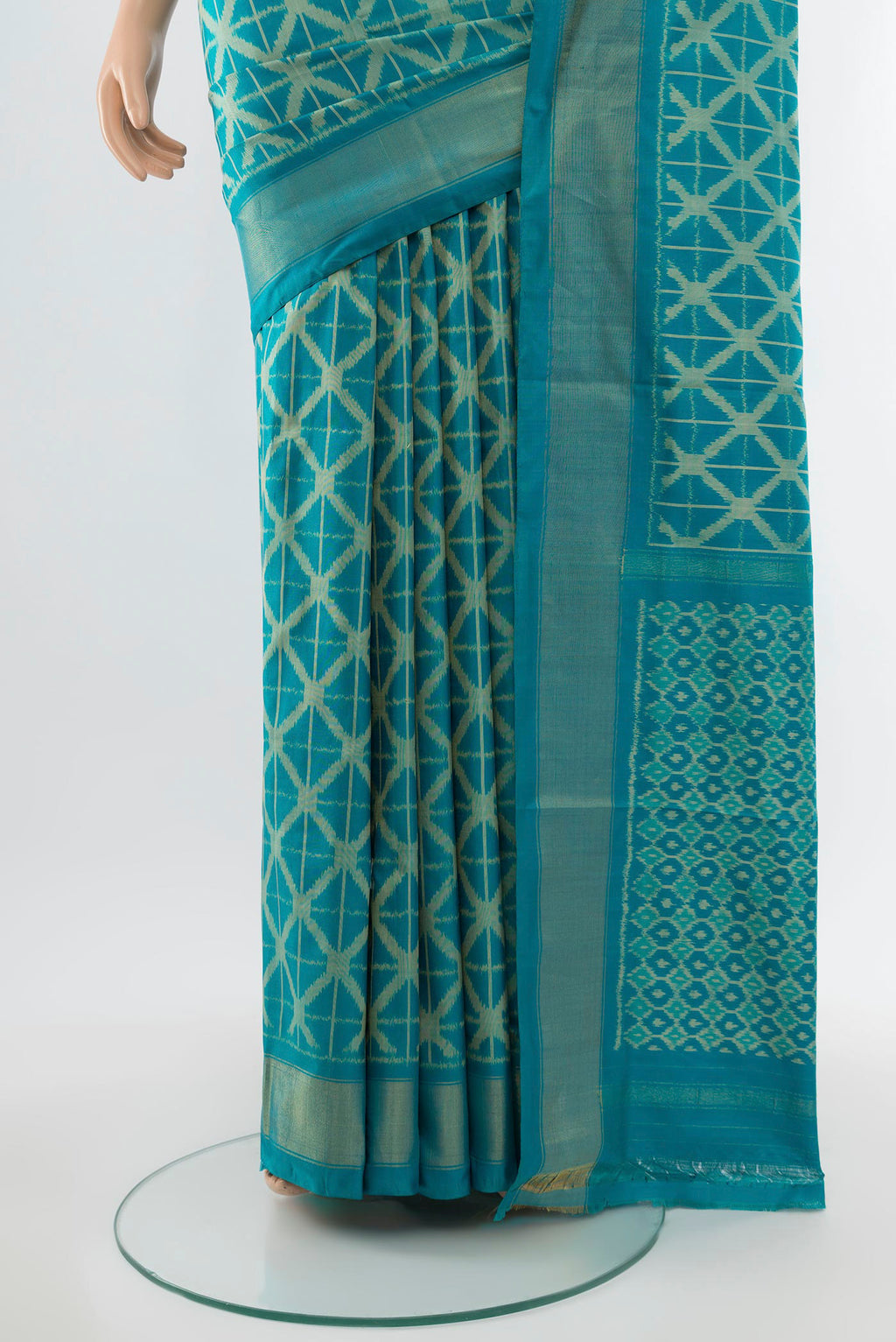 Pleats and pallu of Light Blue Pochampally Saree with Ikat Print on the body and Silk Border. 
