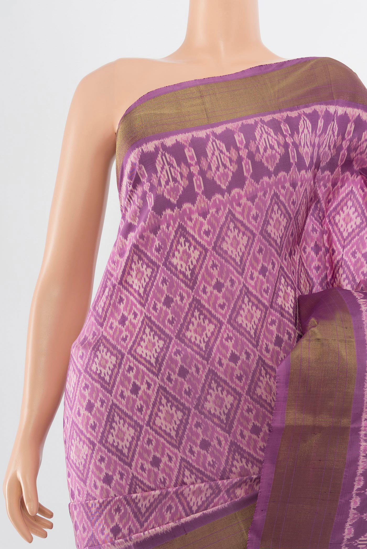 Border image of Lavender Pochampally Saree with Ikat Print on the body and Silk Border. 