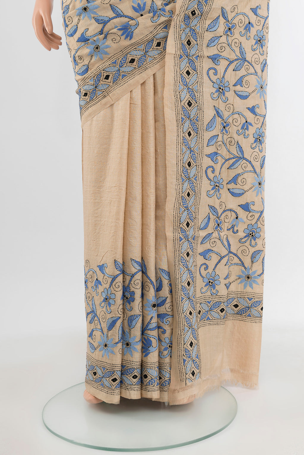 Pleats and pallu of Beige Kantha Silk Saree with Embroidery on the body and Embroidery Border. 