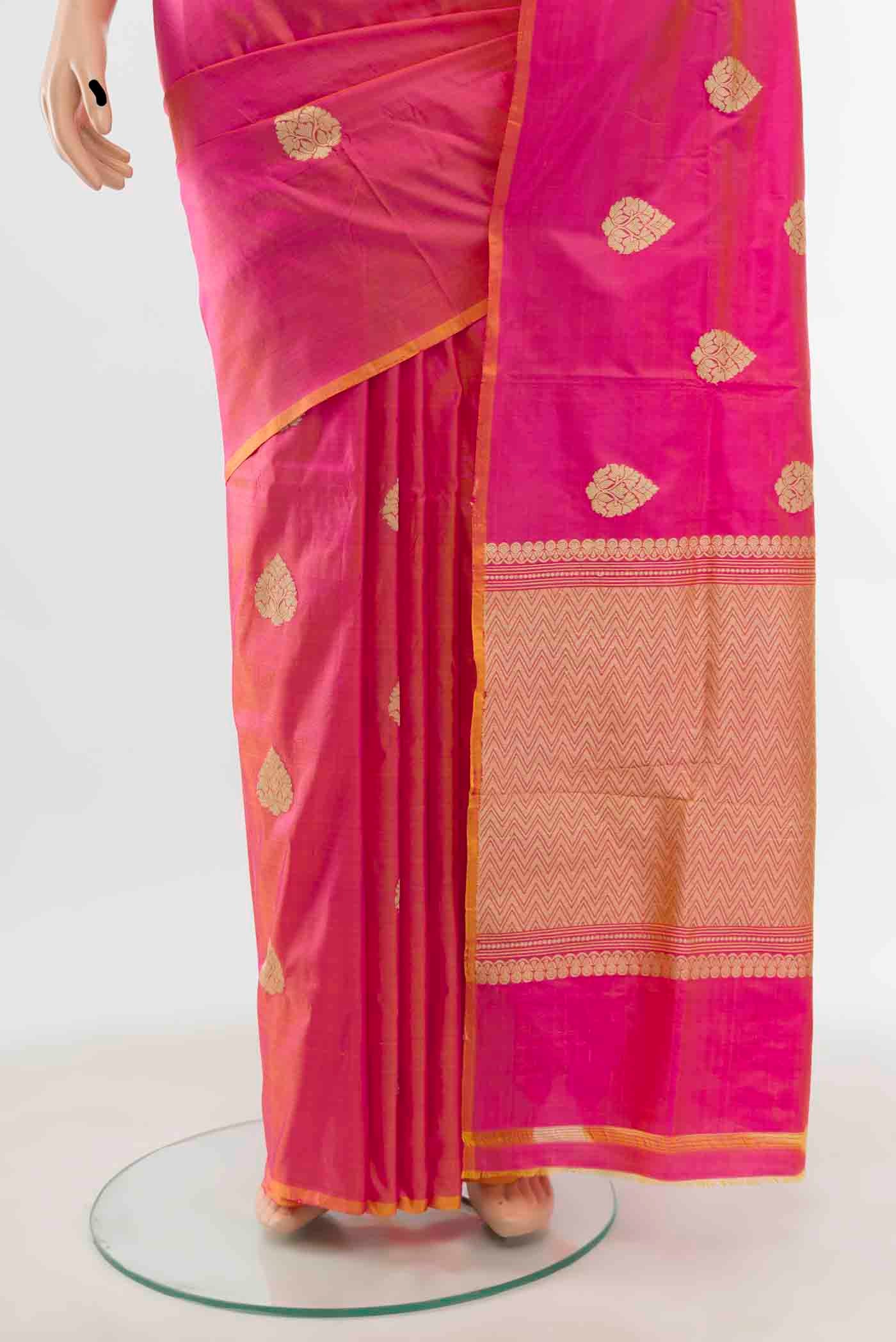 pleats pallu