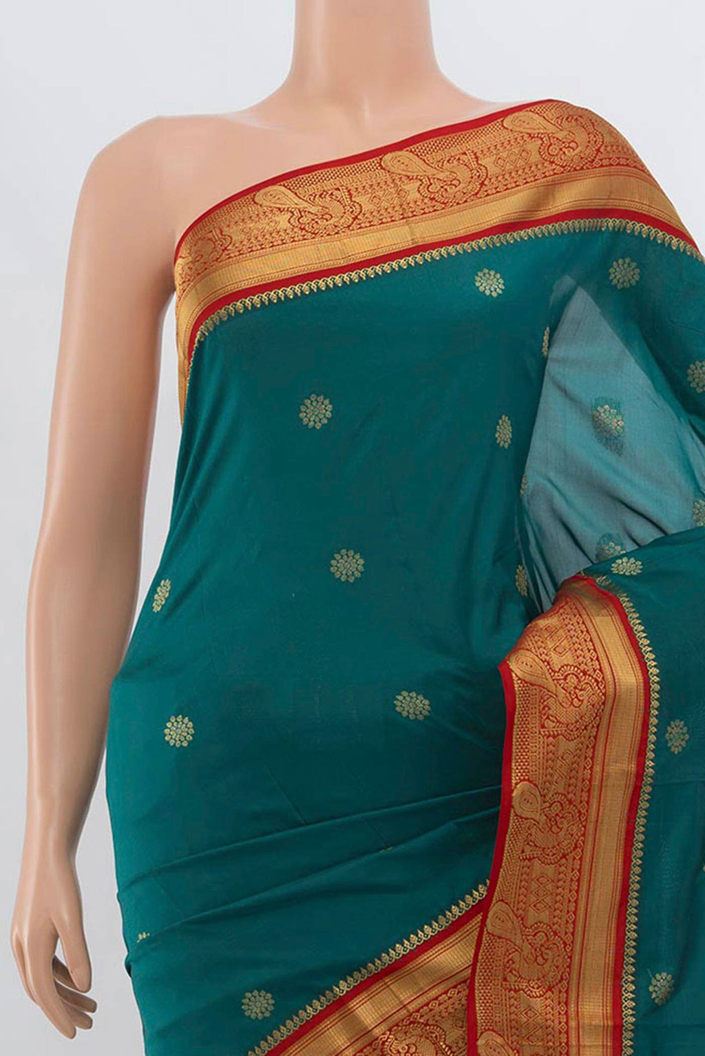 Border image of Peacock Blue Bangalore Silk Saree with Zari Butta on the body and Silk Border. 