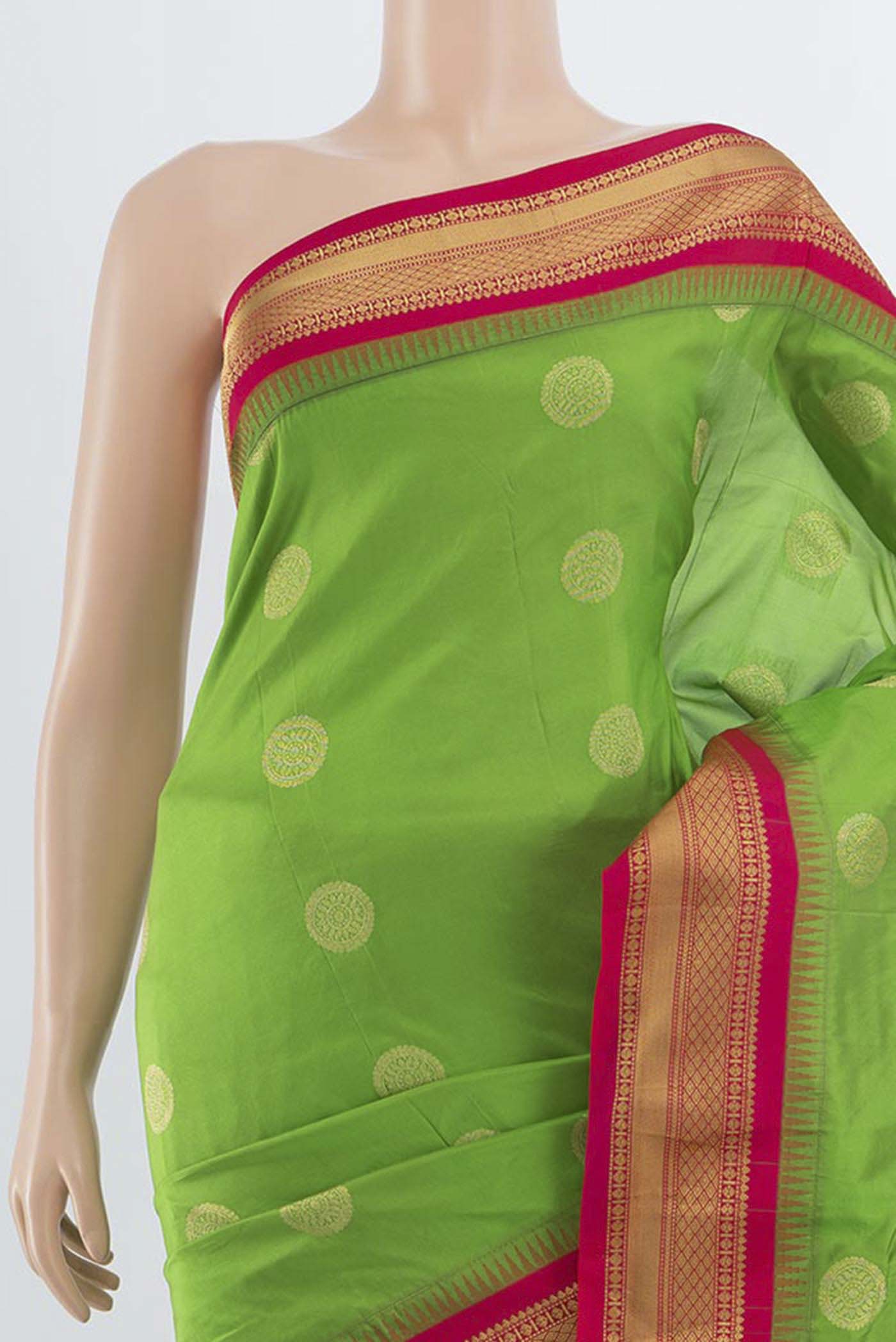 Border image of Parrot Green Bangalore Silk Saree with Zari Butta on the body and Silk Border. 