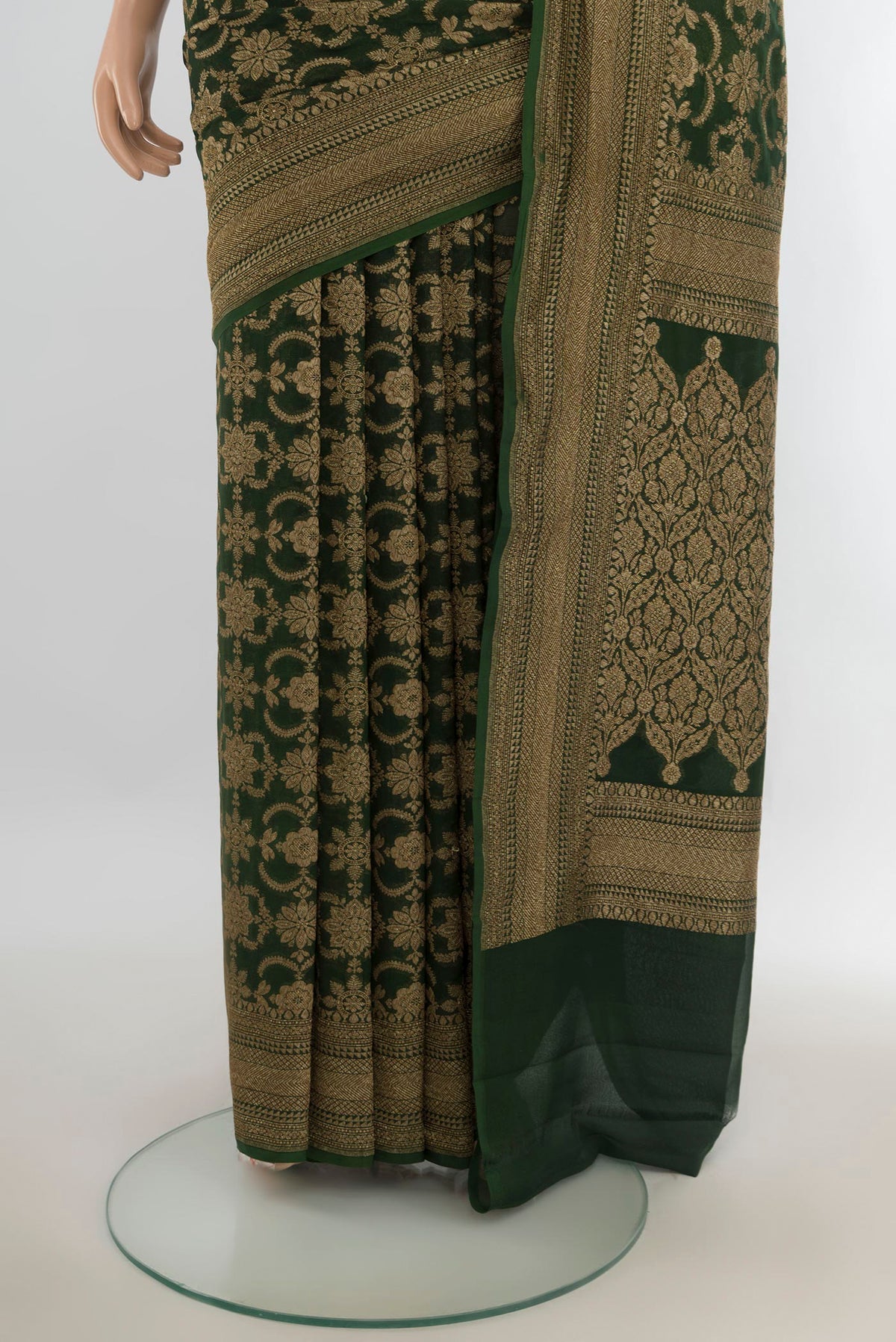 Pleats and pallu of Sea Green Banarasi Georgette Saree with Zari Butta on the body and Silk Border. 