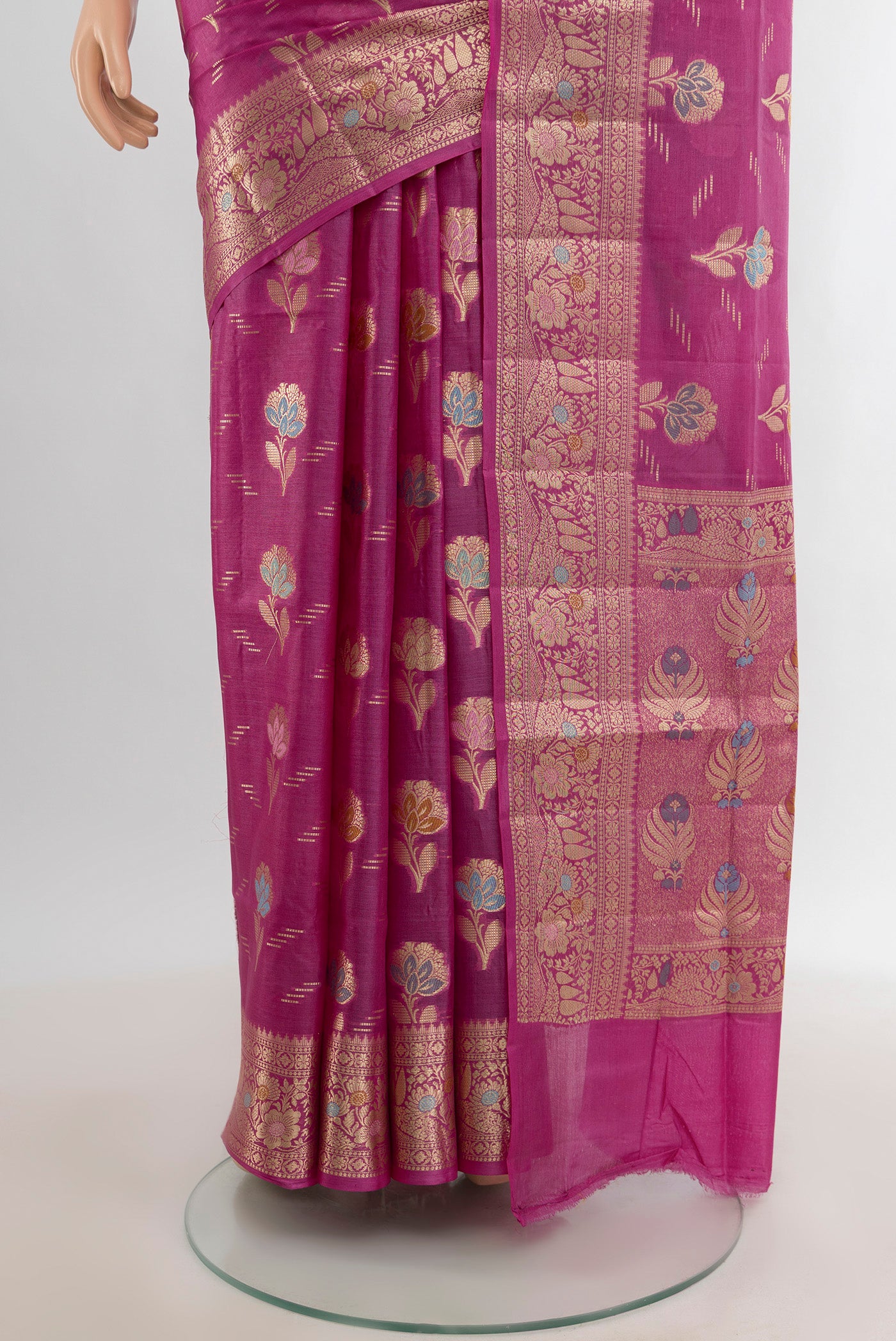 Pleats and pallu of Magenta Banarasi Tussar Silk Saree with Zari Butta on the body and Zari Border. 