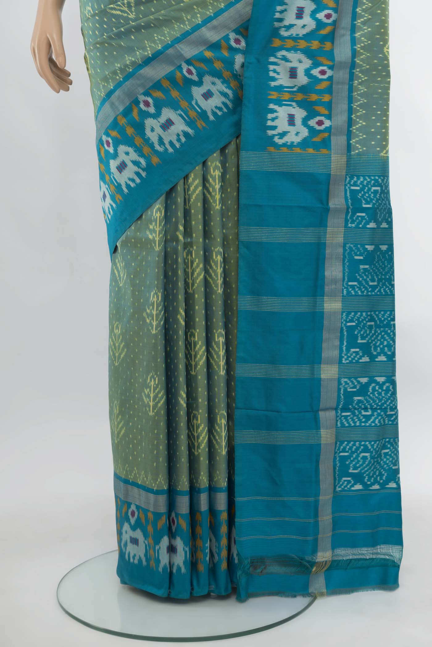 Pleats and pallu of Multi Color Pochampally Saree with Ikat Print on the body and Silk Border. 