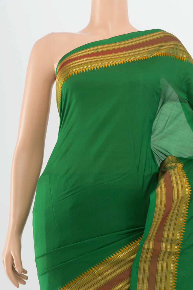 Border image of Pure Silk Pure Zari Mint Green Narayanpet Saree with Zari Butta on the body and Silk Border. 