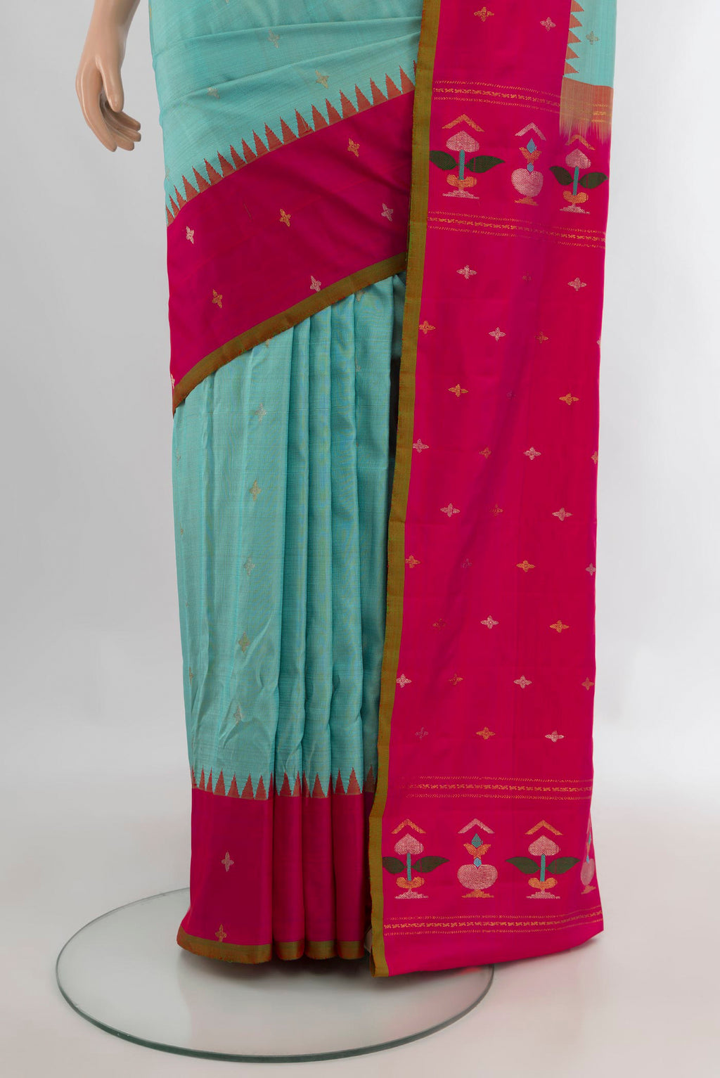 Pleats and pallu of Pure Silk Light Blue Gadwal Saree with Zari Butta on the body and Zari Border. 